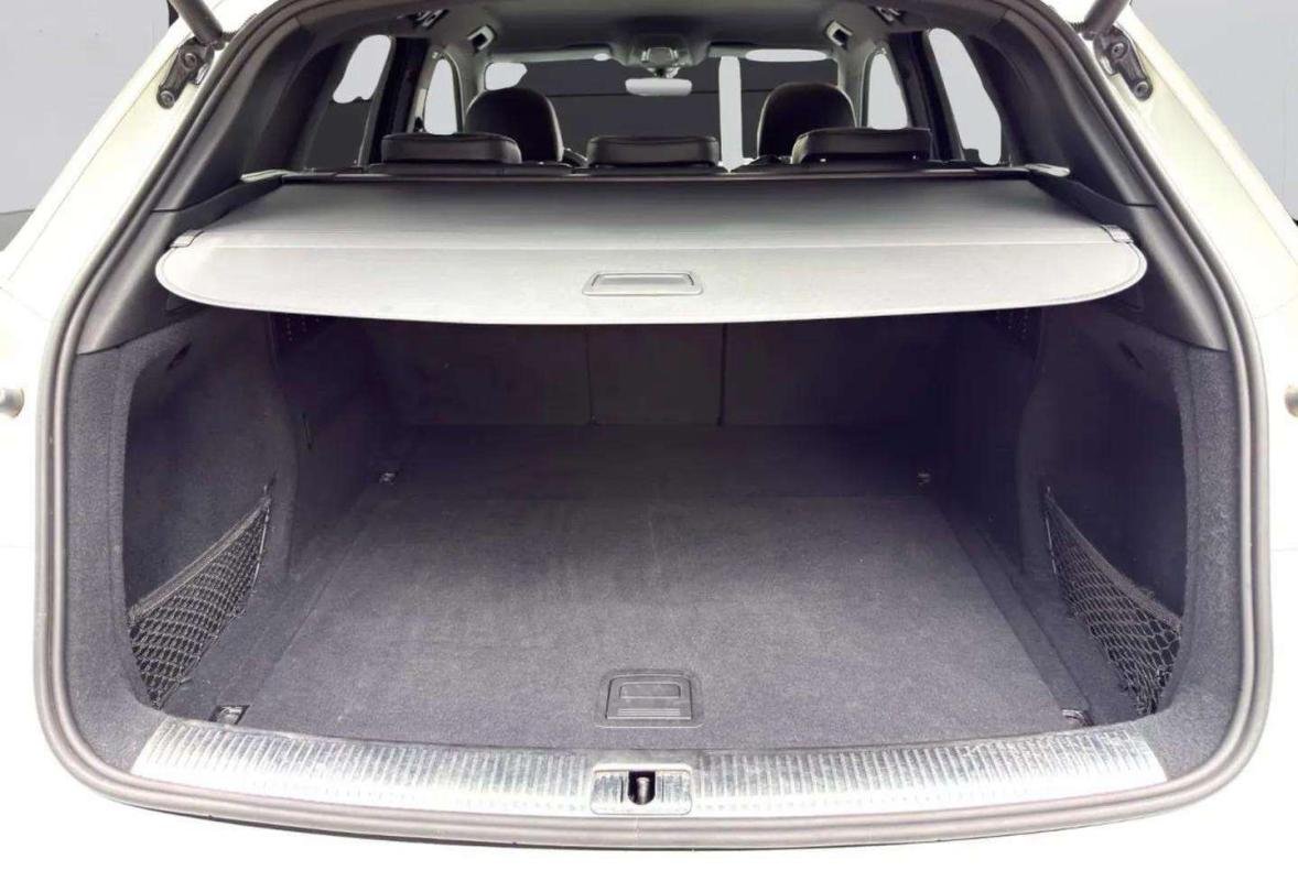 Audi Q5 - Photo 10