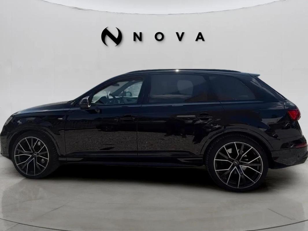 Audi Q7 - Photo 2