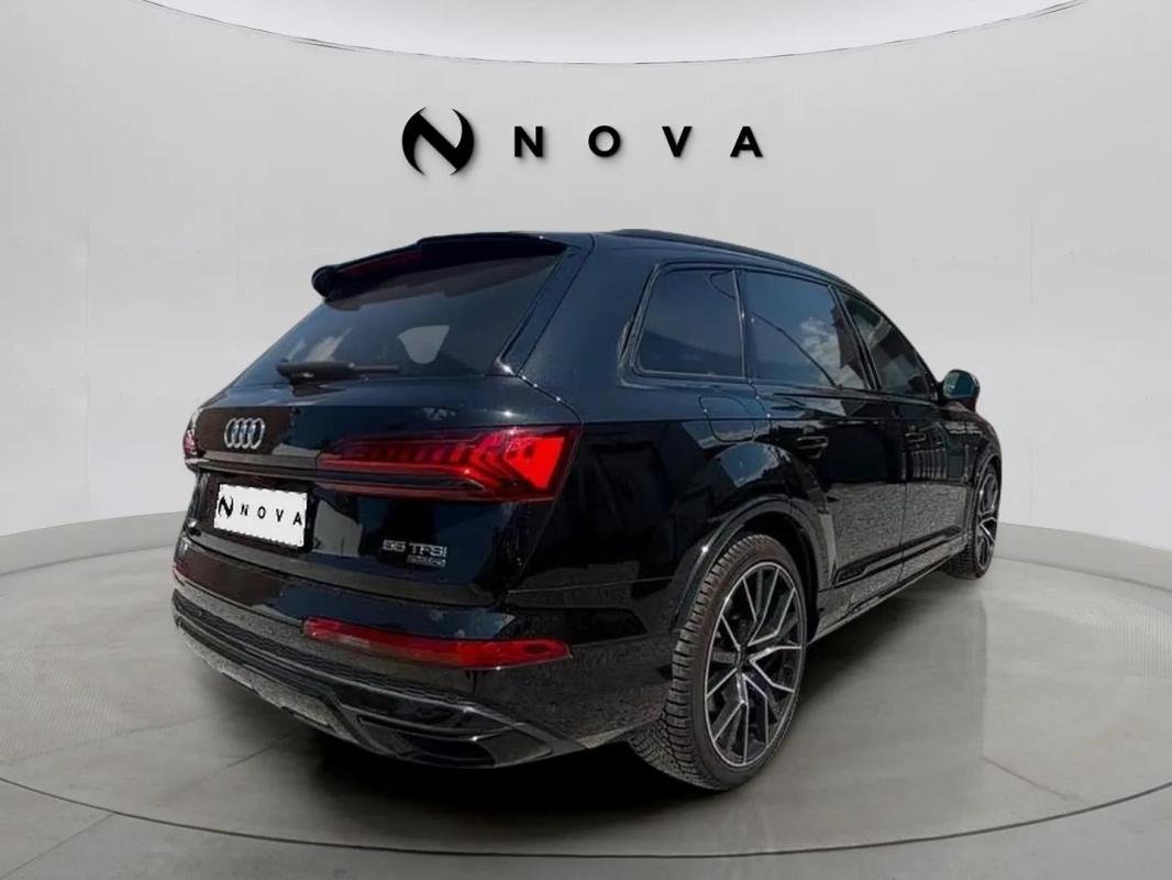 Audi Q7 - Photo 5