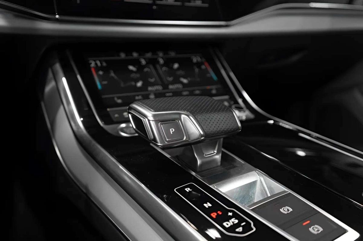 Audi Q8 - Photo 7