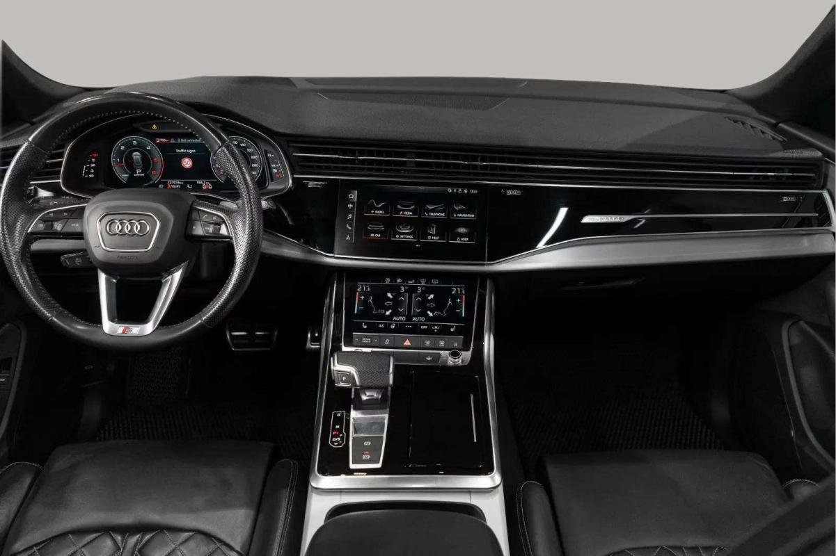 Audi Q8 - Photo 9
