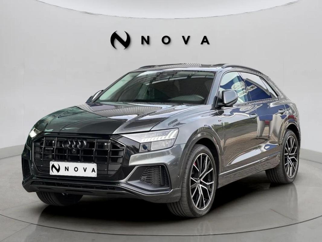 Audi Q8 - Photo 1