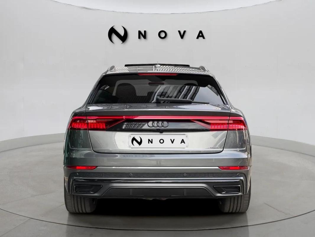 Audi Q8 - Photo 4