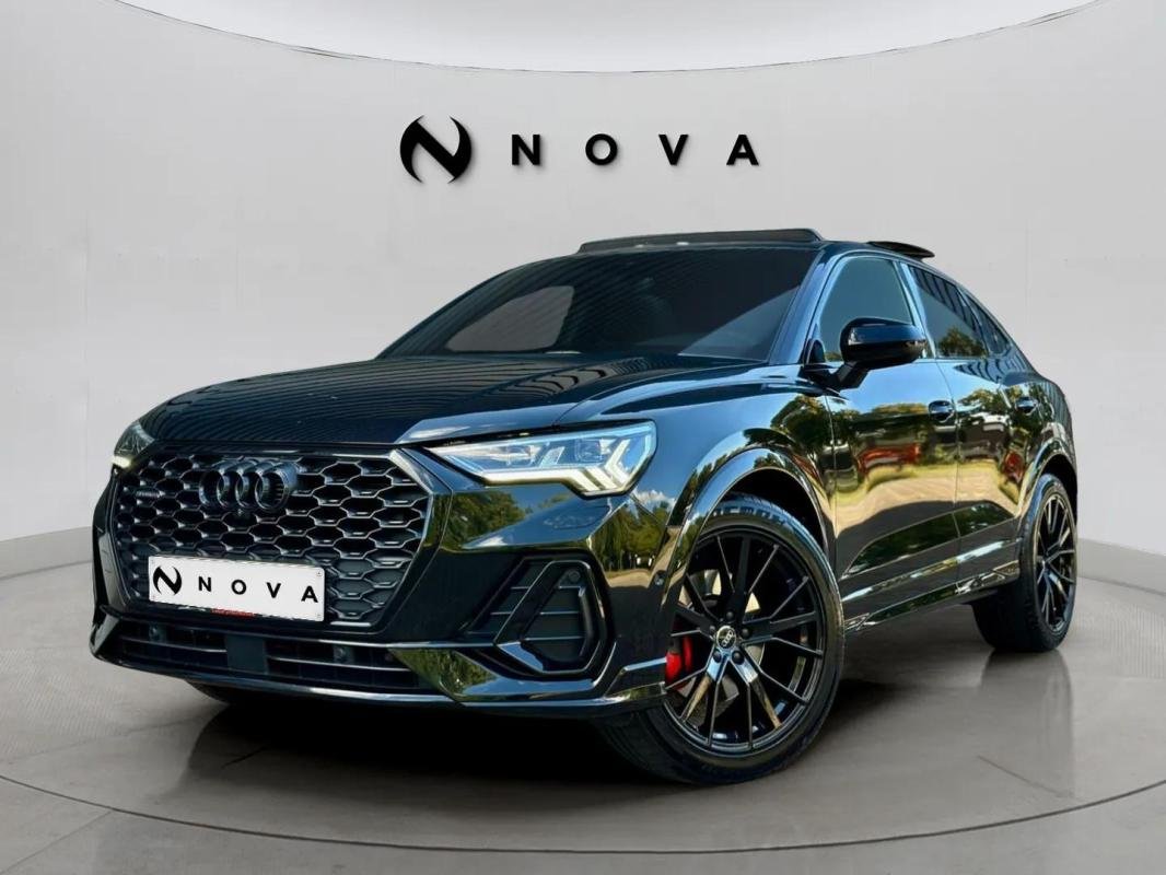 Audi Q3 - Photo 1