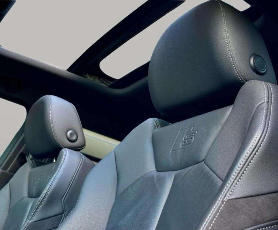Audi Q3 - Photo 13