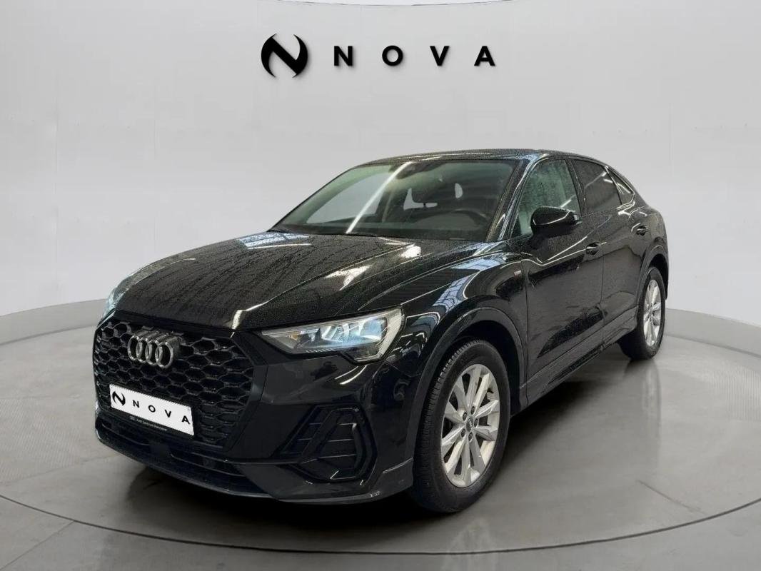 Audi Q3 - Photo 1