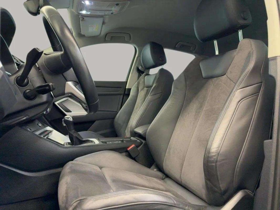 Audi Q3 - Photo 8