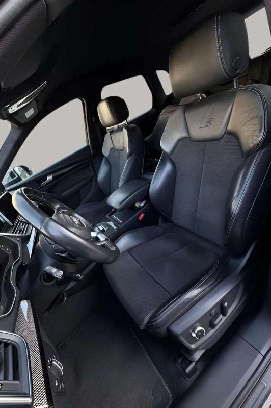 Audi SQ5 - Photo 9