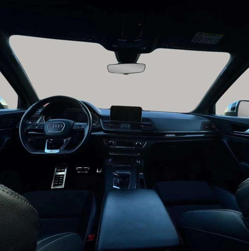 Audi SQ5 - Photo 10