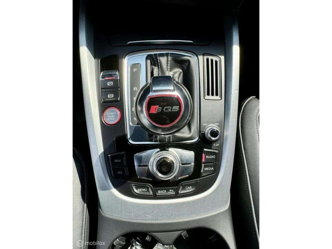 Audi SQ5 - Photo 7