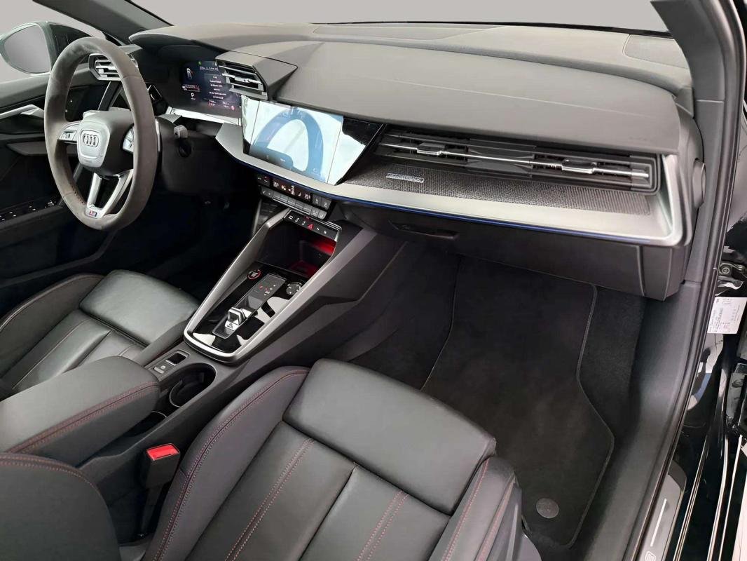 Audi RS3 - Photo 10