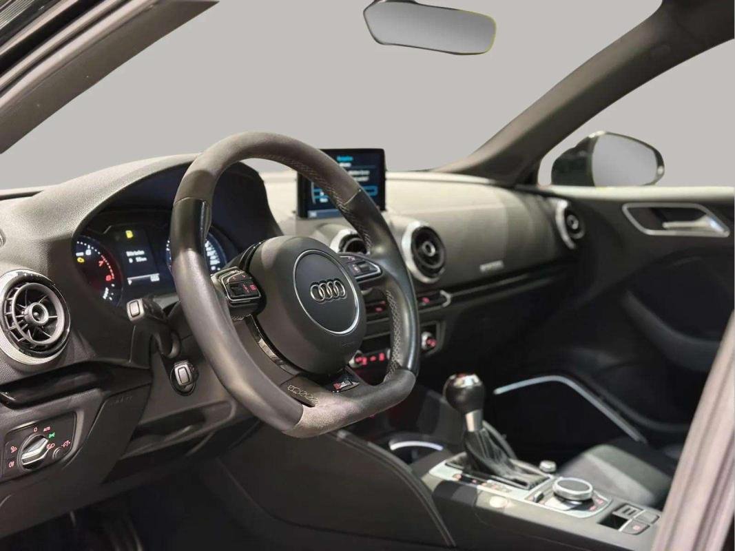 Audi RS3 - Photo 10
