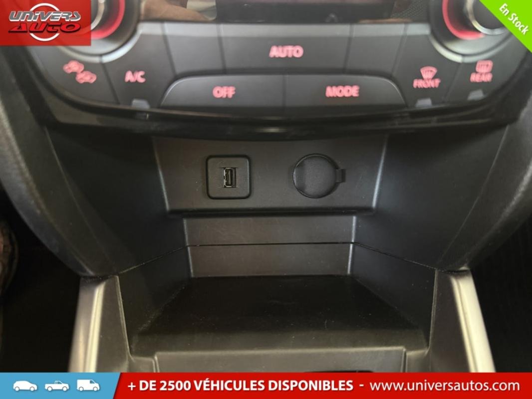 Suzuki Vitara - Photo 16