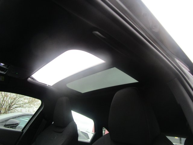 Audi Q3 Sportback - Photo 17