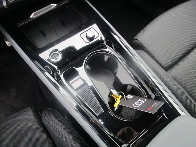 Audi Q3 Sportback - Photo 20