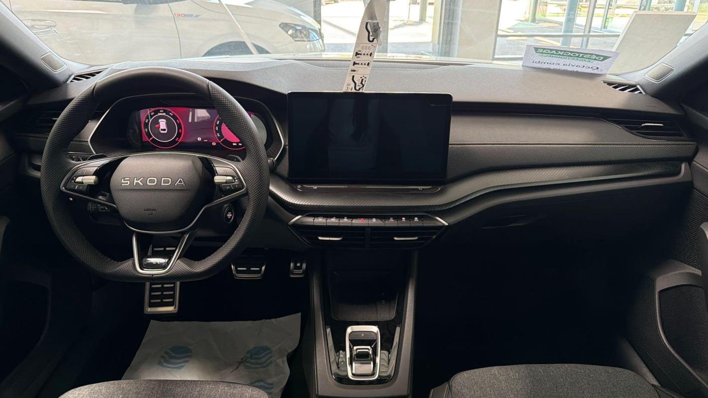 Skoda Octavia - Photo 9