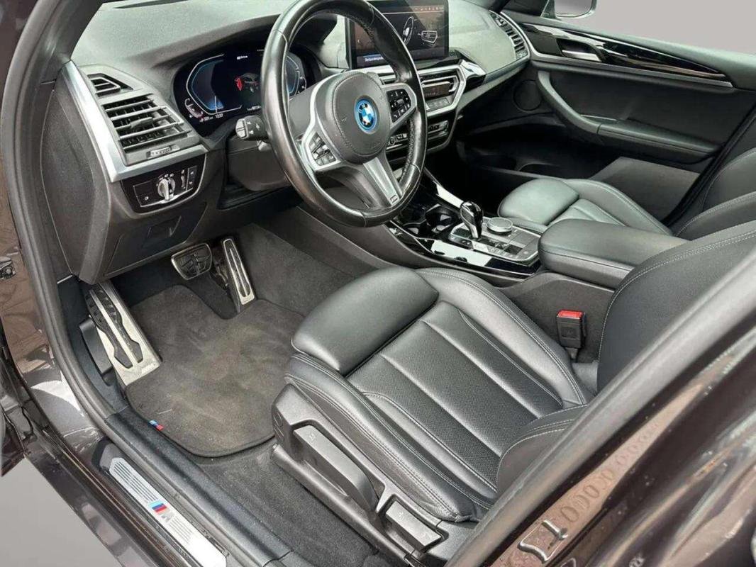 BMW X3 - Photo 9