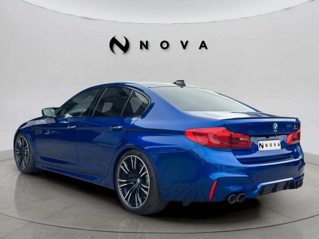 BMW M5 - Photo 3