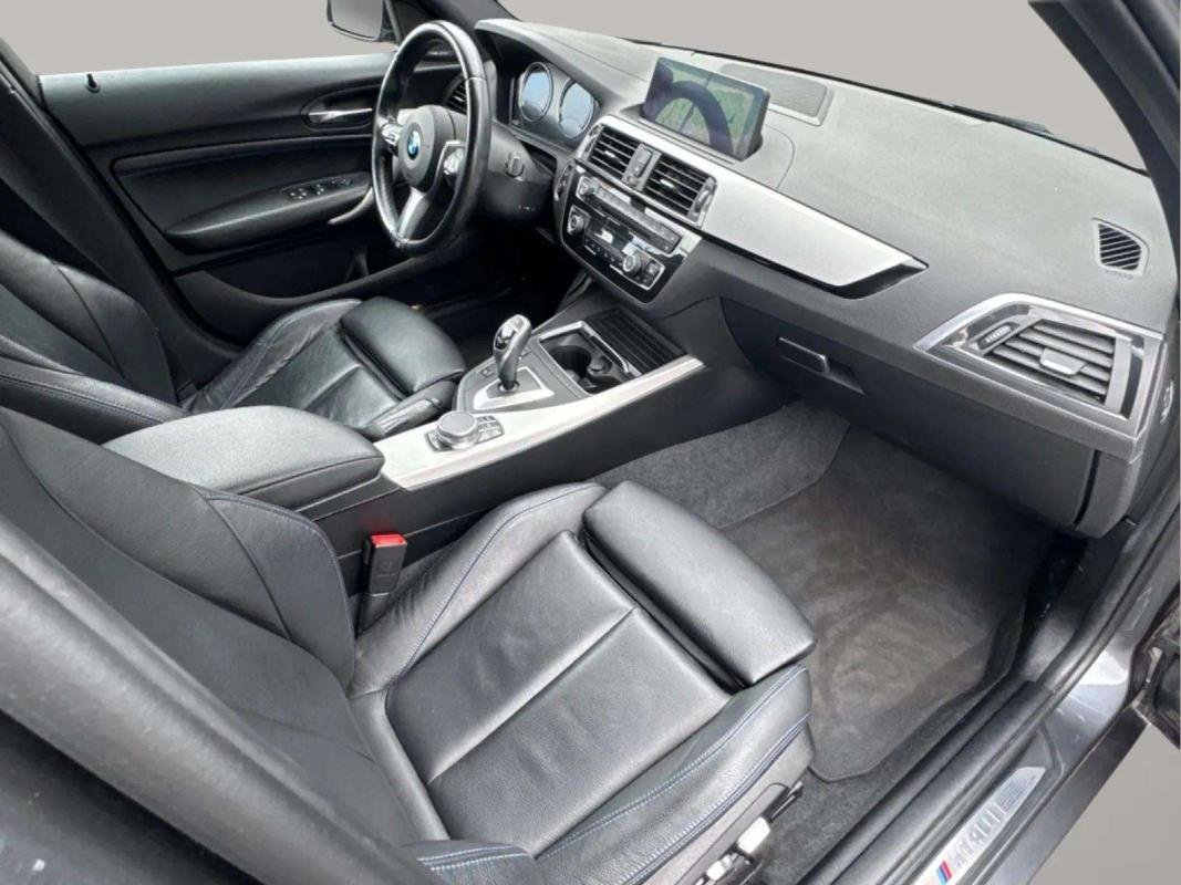 BMW 140i - Photo 11