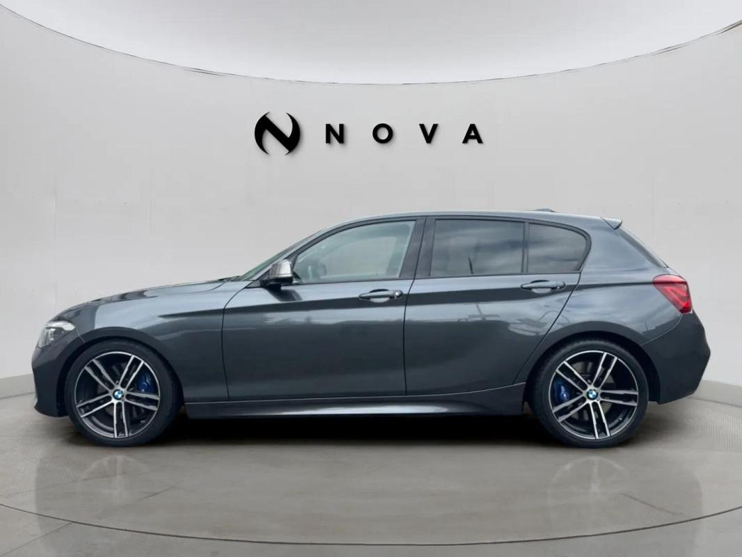 BMW 140i - Photo 3