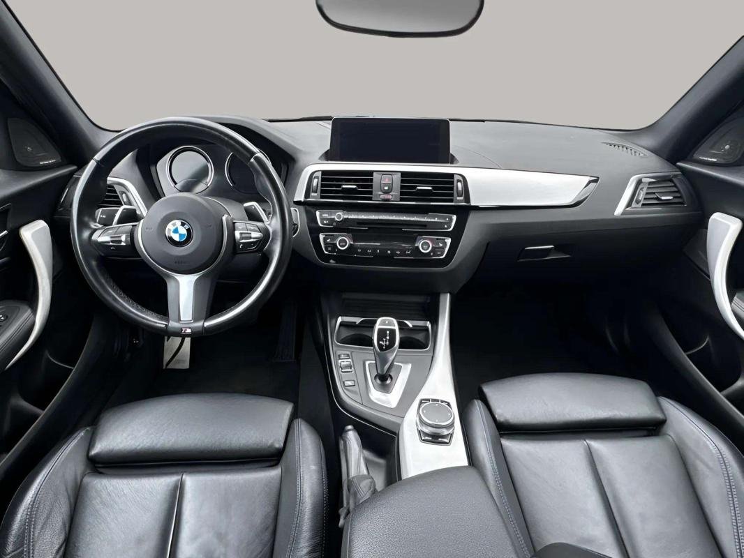 BMW 140i - Photo 9