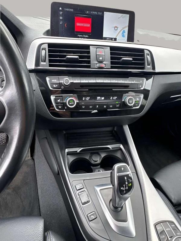 BMW 140i - Photo 10