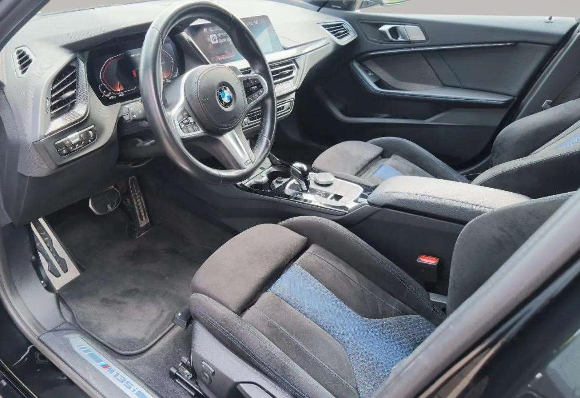 BMW 140i - Photo 10