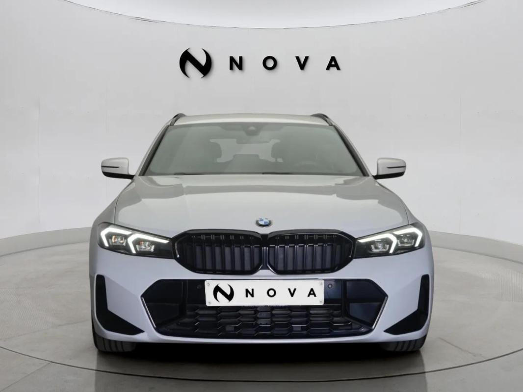 BMW 320d Touring - Photo 6