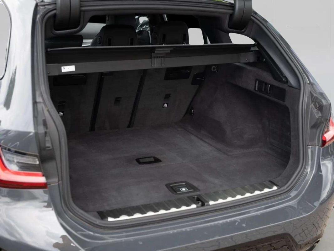 BMW 330d - Photo 4