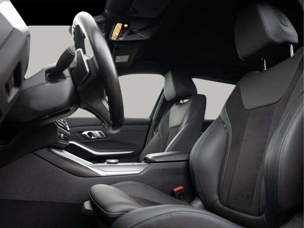 BMW 330d - Photo 9