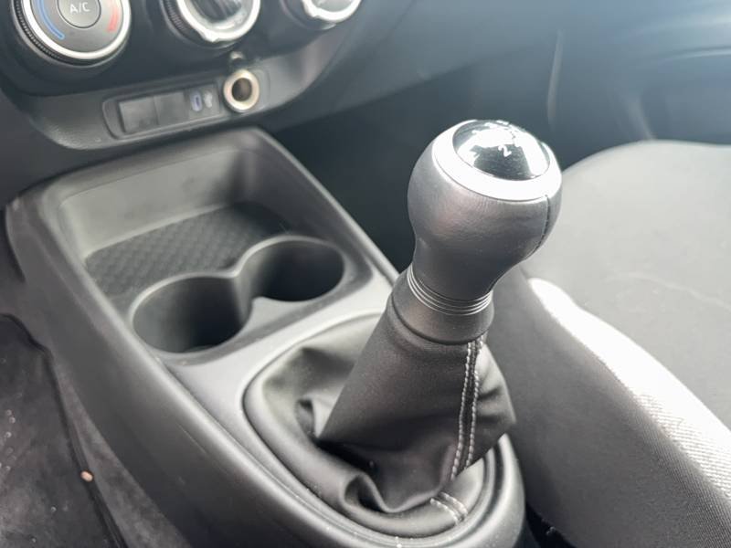 Toyota aygo x - Photo 19