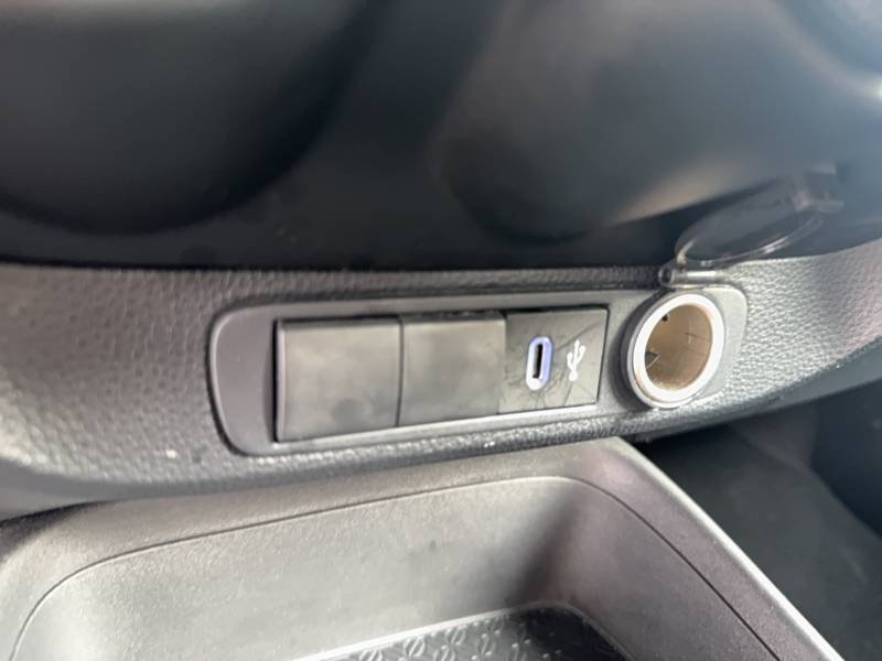 Toyota aygo x - Photo 21