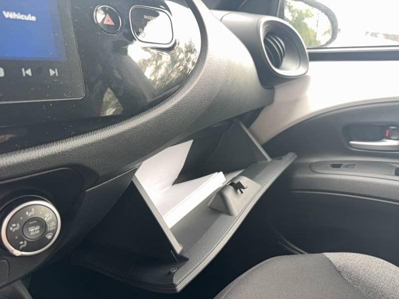 Toyota aygo x - Photo 31