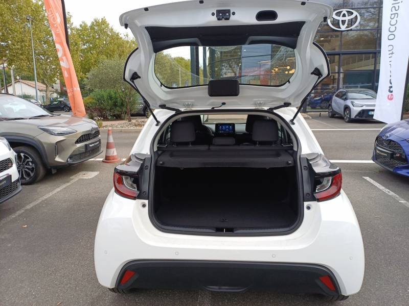 Toyota Yaris - Photo 16