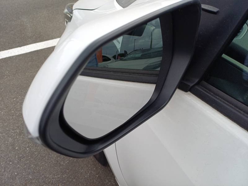 Toyota Yaris - Photo 19