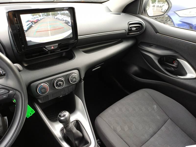 Toyota Yaris - Photo 25