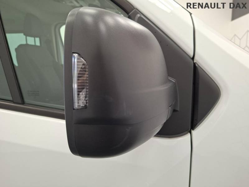 Renault Trafic - Photo 12