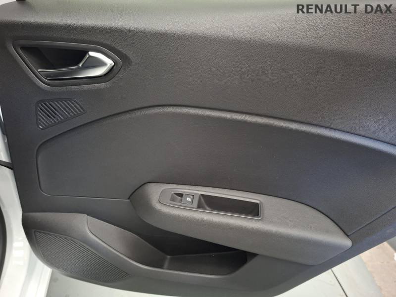 Renault Clio - Photo 26
