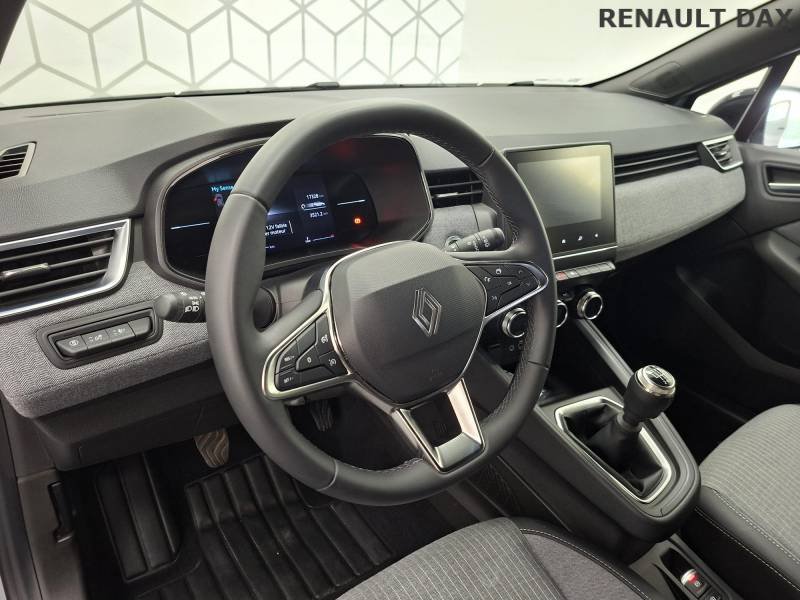 Renault Clio - Photo 16
