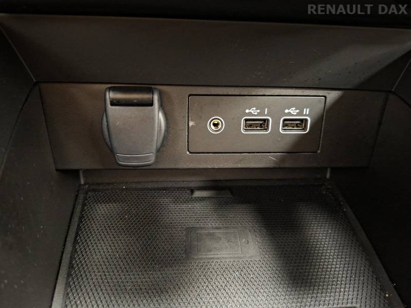 Renault Clio - Photo 22