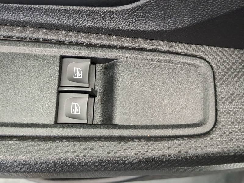 Dacia Sandero - Photo 30