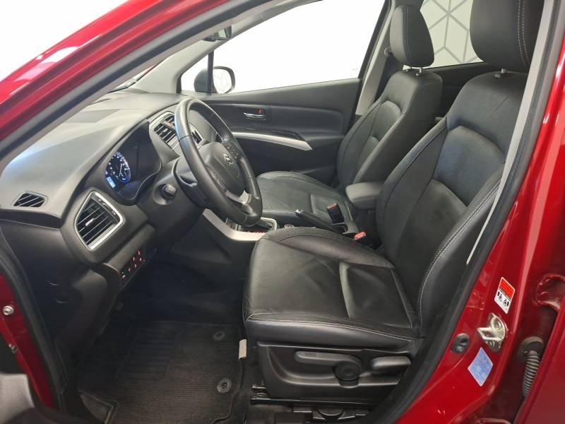 Suzuki SX4 - Photo 13