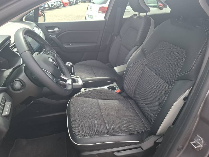 Renault Captur - Photo 10