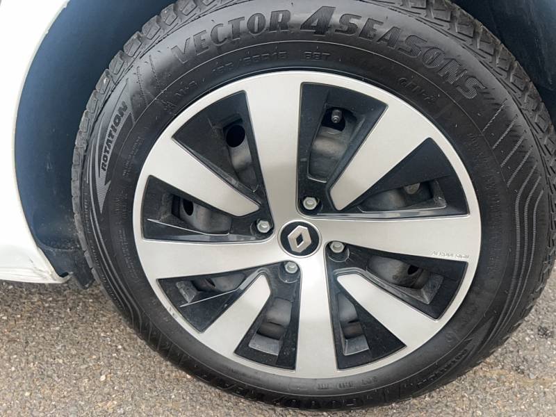 Renault Clio - Photo 24
