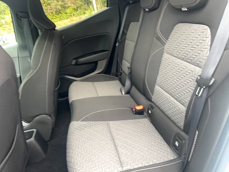 Renault Clio - Photo 25