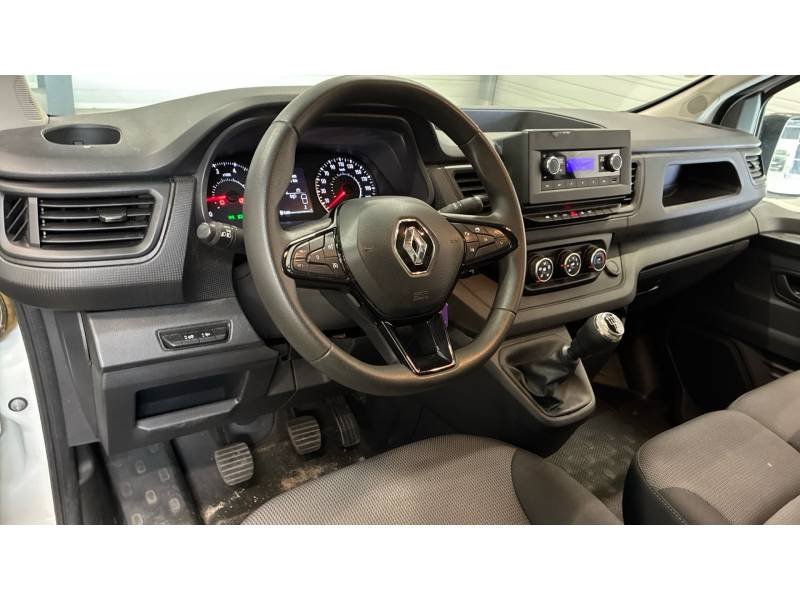 Renault Trafic - Photo 11