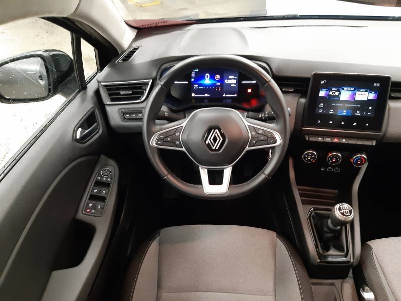Renault Clio - Photo 18