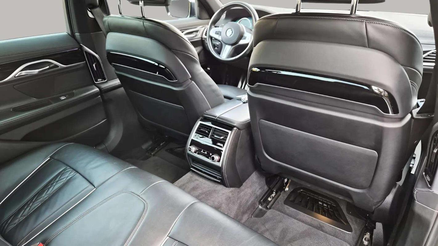 BMW 740 - Photo 9