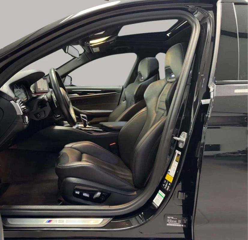 BMW M5 - Photo 11
