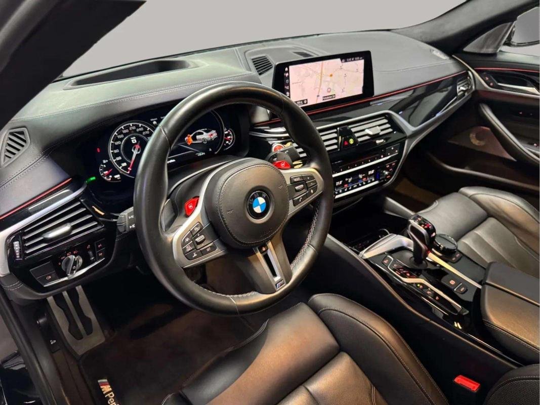 BMW M5 - Photo 6